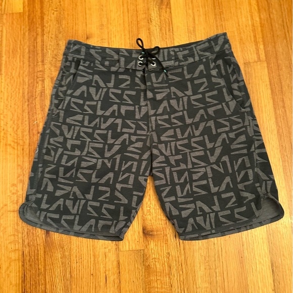 VISSLA Other - Vissla Locker Eco Sofa Surfer Size M (#2)